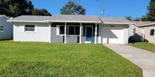 5321 10th Ave N 5321 10th Ave N Photo Gallery 1
