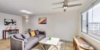 1221 E 20th Street 1221 E 20th Street Photo Gallery 1