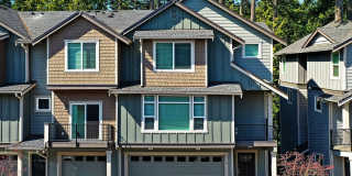 10524 - 14th Drive S.E. 10524 - 14th Drive S.E. Photo Gallery 1