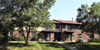 2426 Chalet Gardens Court #2 2426 Chalet Gardens Court #2 Photo Gallery 1