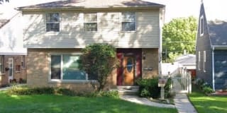 2952 South 38th Street 2952 South 38th Street Photo Gallery 1