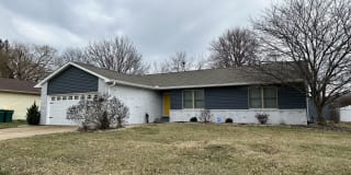 113 White Pine Avenue 113 White Pine Avenue Photo Gallery 1