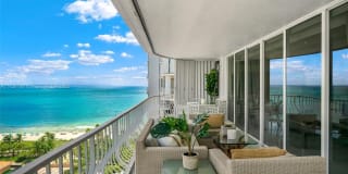 10155 Collins ave 10155 Collins ave Photo Gallery 1
