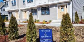 90 Main St. 90 Main St. Photo Gallery 1