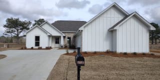 628 Westfield Drive 628 Westfield Drive Photo Gallery 1