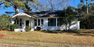 1728 Edgewood St 1728 Edgewood St Photo Gallery 1