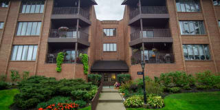 175 BOARDWALK Place 175 BOARDWALK Place Photo Gallery 1