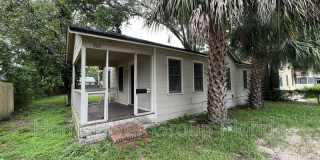 8127 Lexington Dr 8127 Lexington Dr Photo Gallery 1