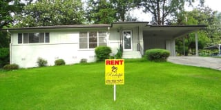 313 Bedford Ave. 313 Bedford Ave. Photo Gallery 1