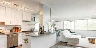 5500 FRIENDSHIP BLVD #1227N 5500 FRIENDSHIP BLVD #1227N Photo Gallery 1