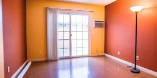 21825 Belshire Ave, 15 21825 Belshire Ave, 15 Photo Gallery 1