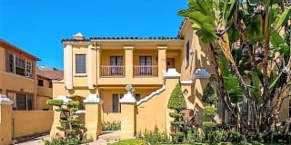 223 1/2 S Gale Dr 223 1/2 S Gale Dr Photo Gallery 1