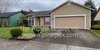 2132 North East Clarendon St 2132 North East Clarendon St Photo Gallery 1