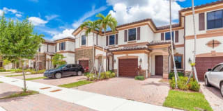 3379 West 94th Ter. 3379 West 94th Ter. Photo Gallery 1