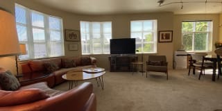 5440 Leary Ave NW 5440 Leary Ave NW Photo Gallery 1