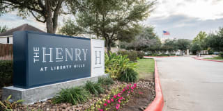 The Henry at Liberty Hills The Henry at Liberty Hills Photo Gallery 1
