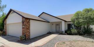 6642 N 84th Ln 6642 N 84th Ln Photo Gallery 1