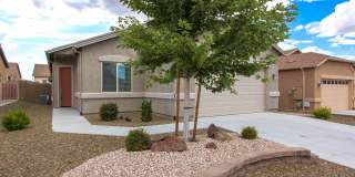 5872 N Thornberry Dr 5872 N Thornberry Dr Photo Gallery 1