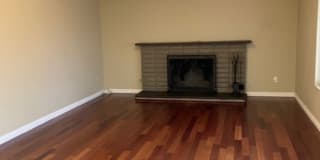 10733 Mead Way 10733 Mead Way Photo Gallery 1
