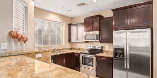8113 W GROOM CREEK Road 8113 W GROOM CREEK Road Photo Gallery 1