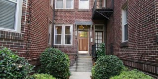 1413 Colonial Ave #C1 1413 Colonial Ave #C1 Photo Gallery 1