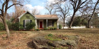 2712 S. Donnybrook Ave. 2712 S. Donnybrook Ave. Photo Gallery 1