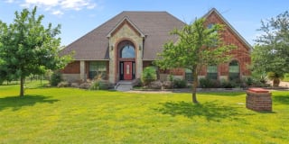 389 Scenic View Drive 389 Scenic View Drive Photo Gallery 1