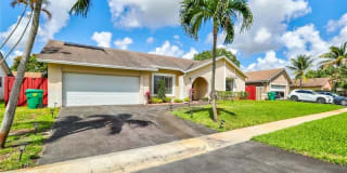 7449 Northwest 48th Place 7449 Northwest 48th Place Photo Gallery 1