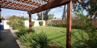 5507 58th St 5507 58th St Photo Gallery 1