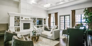 5 Oaks 5 Oaks Photo Gallery 1