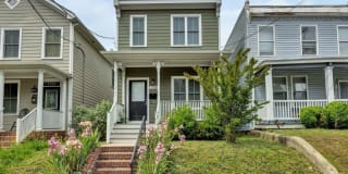 1723 Bainbridge Street 1723 Bainbridge Street Photo Gallery 1