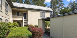 1625 103rd PL NE 1625 103rd PL NE Photo Gallery 1