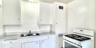 1332 West 225th Street 1332 West 225th Street Photo Gallery 1