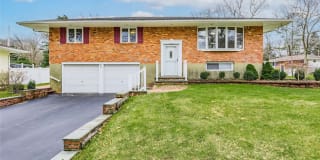 20 Mackay Drive 20 Mackay Drive Photo Gallery 1