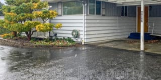 1916 Bridgeport Way W 1916 Bridgeport Way W Photo Gallery 1