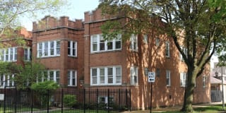 4459 W Wrightwood Avenue 4459 W Wrightwood Avenue Photo Gallery 1