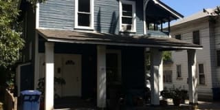 215 WILKENS AVE 215 WILKENS AVE Photo Gallery 1
