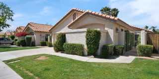11010 W POINSETTIA Drive 11010 W POINSETTIA Drive Photo Gallery 1