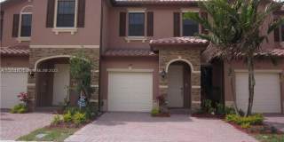 324 SE 37th Ter 324 SE 37th Ter Photo Gallery 1