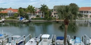 1125 PINELLAS BAYWAY S 1125 PINELLAS BAYWAY S Photo Gallery 1