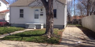 28026 Maple 28026 Maple Photo Gallery 1