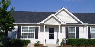 162 PHOTINIA Drive 162 PHOTINIA Drive Photo Gallery 1