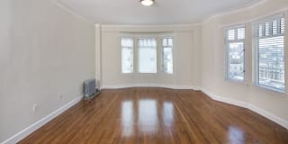1320-1380 Lombard 1320-1380 Lombard Photo Gallery 1