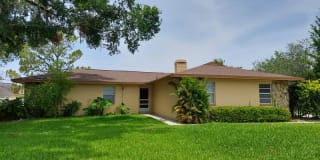 6415 Shadowbrook Ln 6415 Shadowbrook Ln Photo Gallery 1