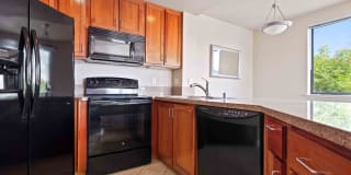 Theatre Square Apartments Theatre Square Apartments Photo Gallery 1
