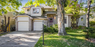 870 Locust Avenue 870 Locust Avenue Photo Gallery 1