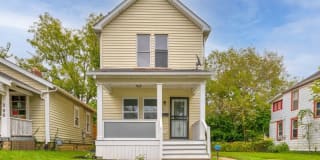 204 S Wheatland Avenue 204 S Wheatland Avenue Photo Gallery 1