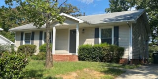 2402 Phoenix Dr. 2402 Phoenix Dr. Photo Gallery 1
