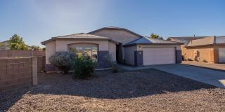 8220 N Freshwater Lane 8220 N Freshwater Lane Photo Gallery 1