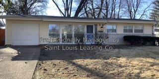 21 Country Ln 21 Country Ln Photo Gallery 1